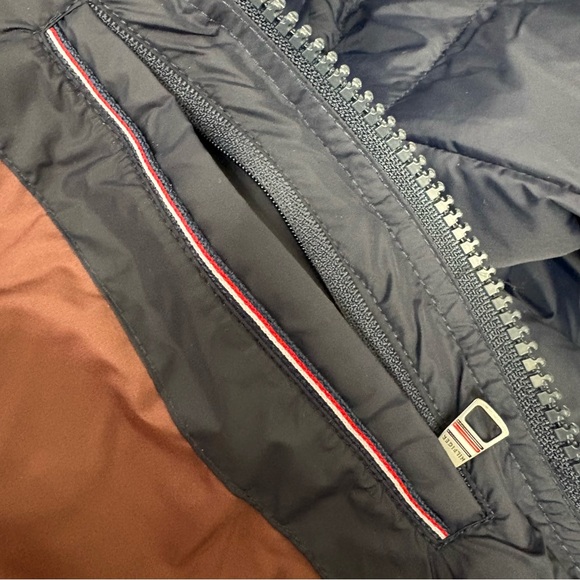 Tommy Hilfiger Wind and Wind Water Resistant Puffer Coat Size XL - Picture 8 of 10